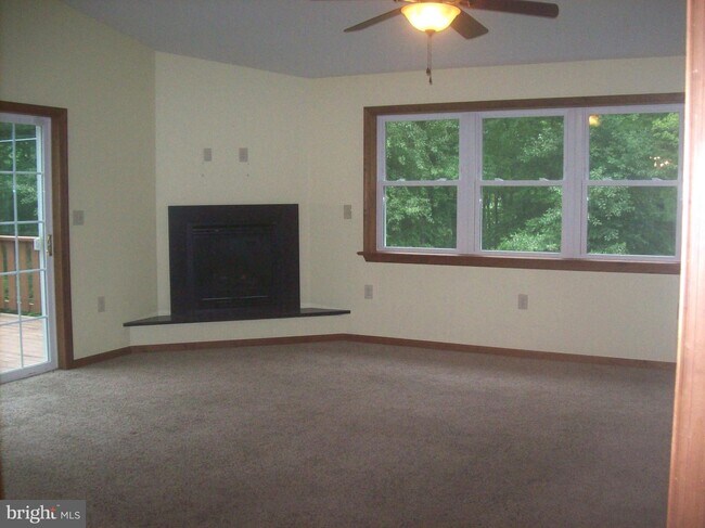 Foto del edificio - 104 Ramsey Ln
