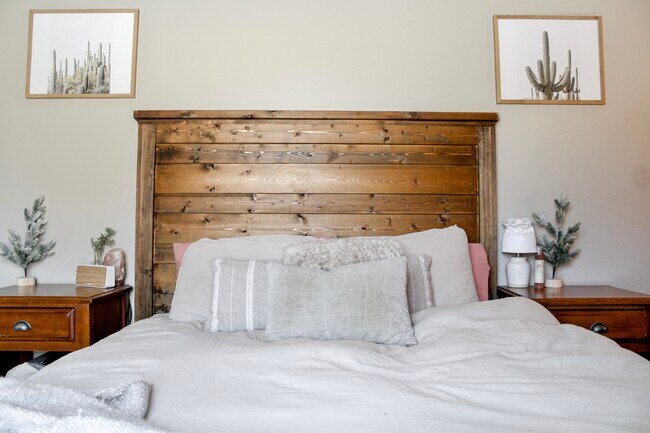 Foto del edificio - 1987 Palm Dr