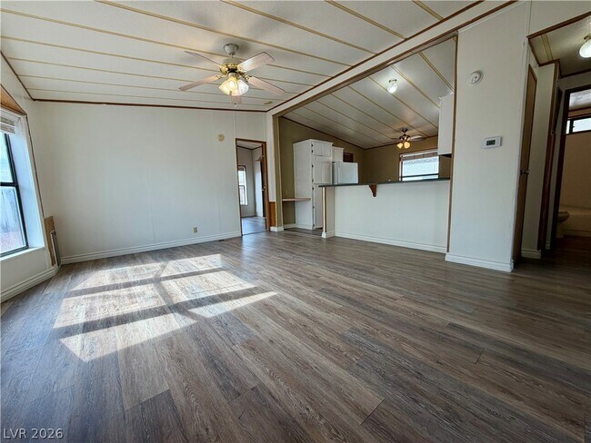 Foto del edificio - 230 Shoshone Ln