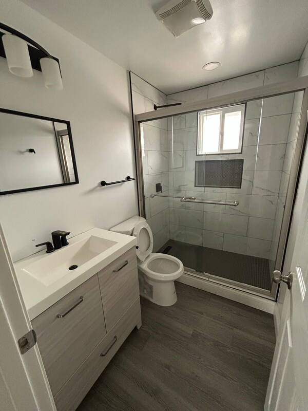 Foto del edificio - 751 Kingsford Rd