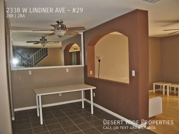 Building Photo - Great 2 bedroom, 1.5 bath townhome in conv...