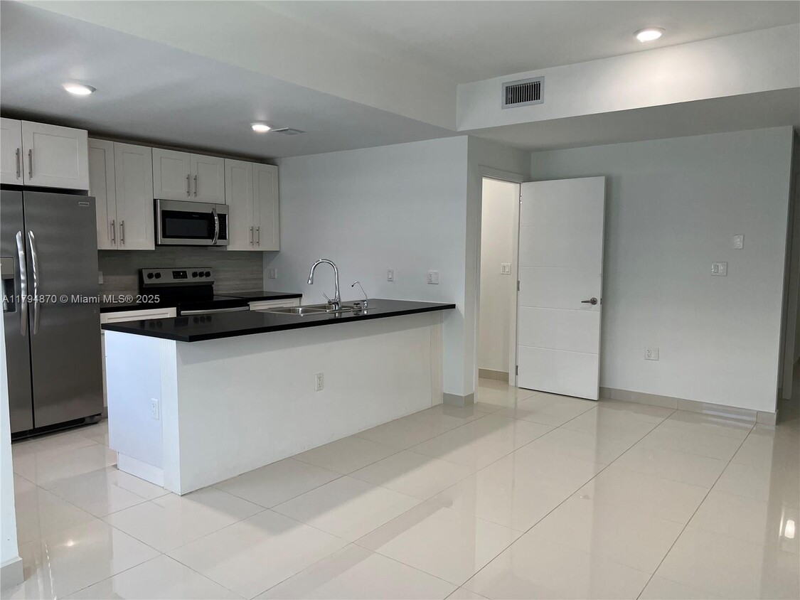 Foto principal - 13944 SW 259th Way
