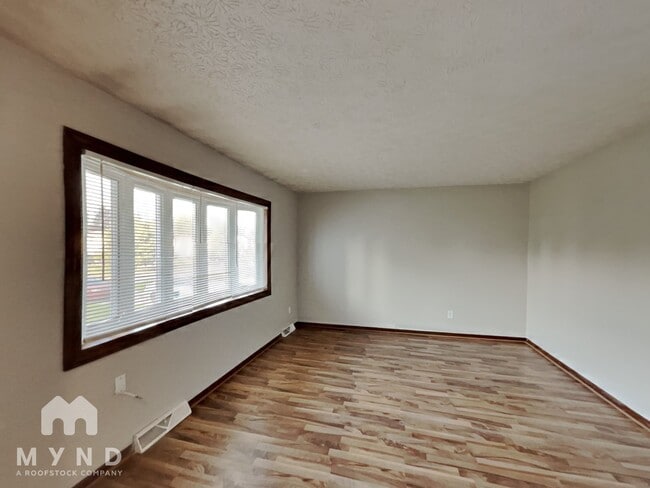 Building Photo - 3208 E Hudson St