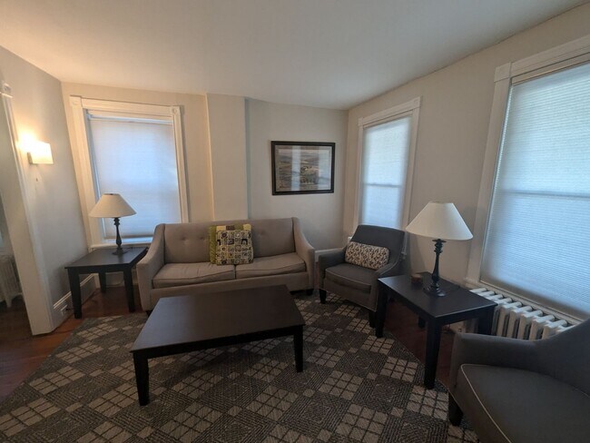 Building Photo - Beautiful Twin - Bala Cynwyd