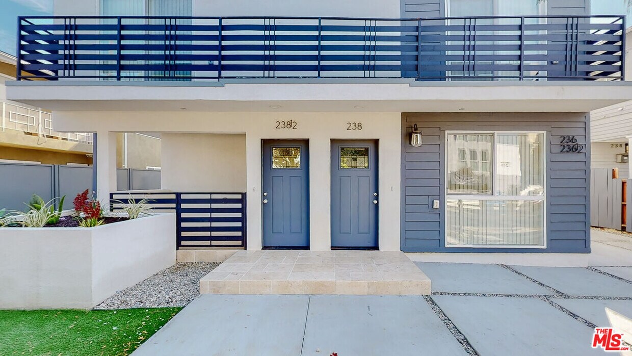 236 Rosemont Ave, Los Angeles, CA 90026 Room for Rent in Los Angeles