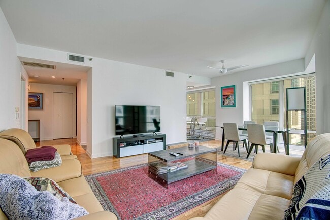 Foto del edificio - 57 E Delaware Pl