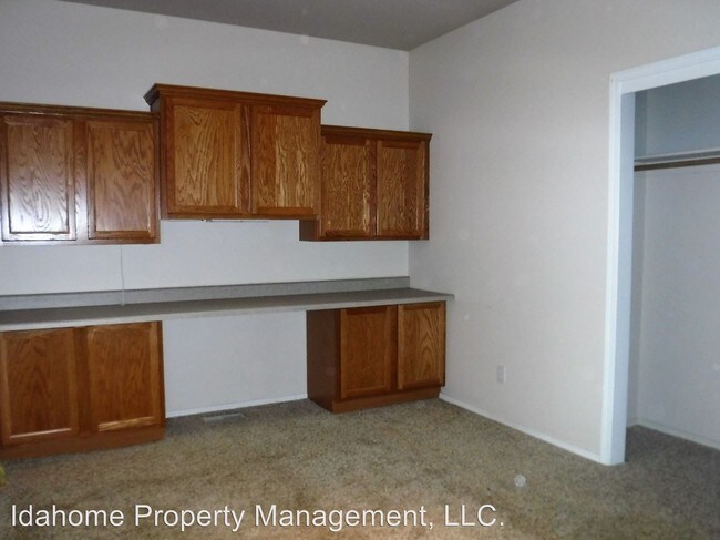 Building Photo - 2 br, 2 bath House - 7428 W Garden Glen Dr