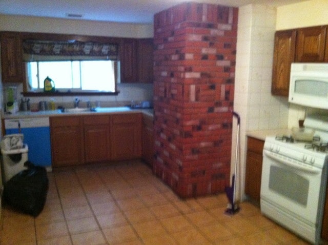 Building Photo - 1148 Bennington St