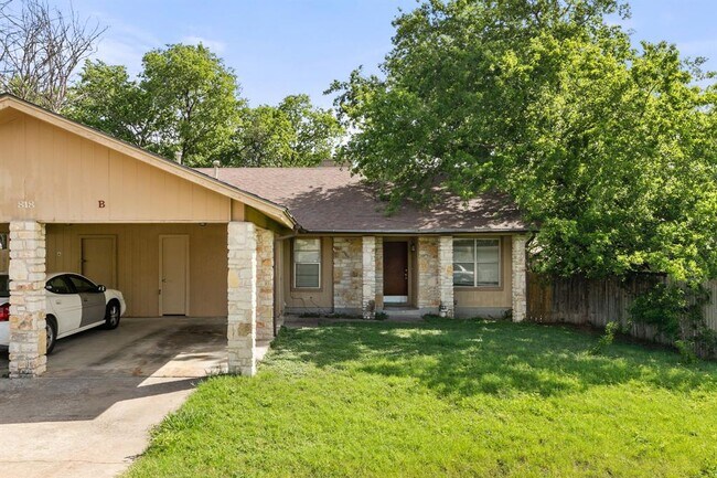 Building Photo - 818 Sirocco Dr