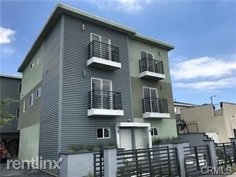 Building Photo - 3 br, 3 bath House - 20522 1/2 S Western Ave