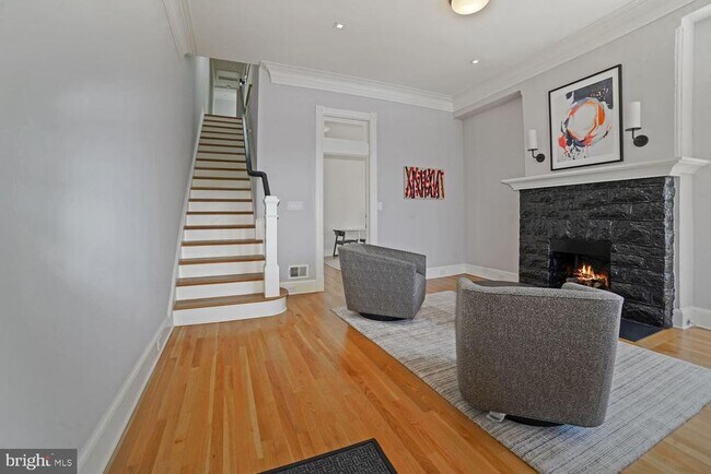 Foto del edificio - 3348 Prospect St NW