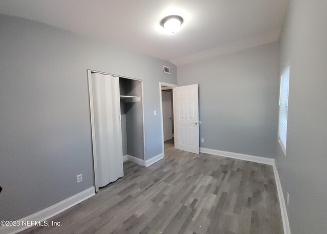 Building Photo - 6114 Strawflower Pl