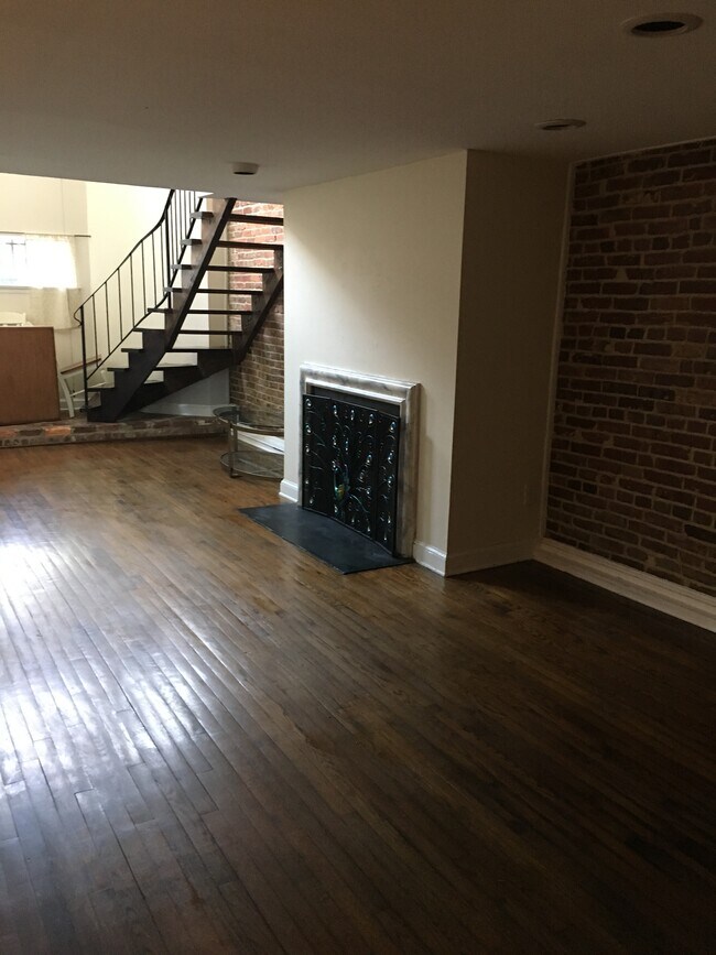 Foto del edificio - 1818 S St NW