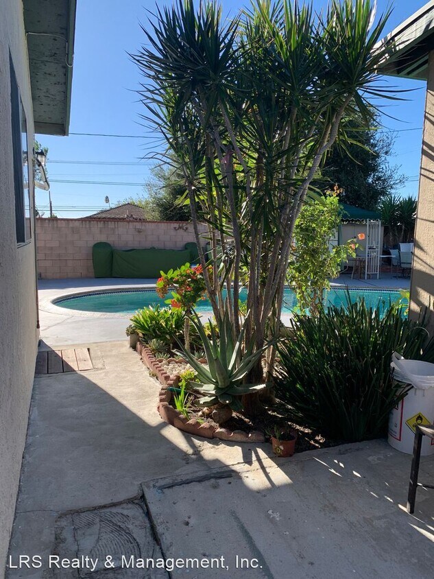 12851 Montague St Houses in Los Angeles, CA Westside Rentals