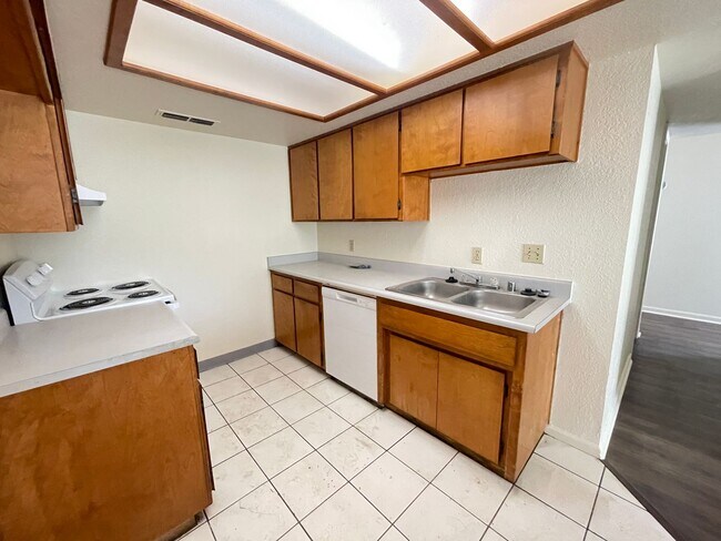 Foto del edificio - 814 Almond St