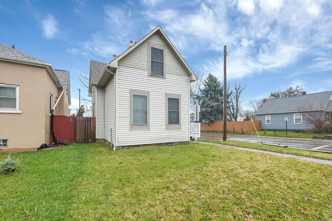 Foto del edificio - 1032 E 17th Ave