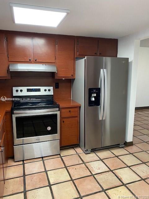 Building Photo - 1281 SW 124th Ct