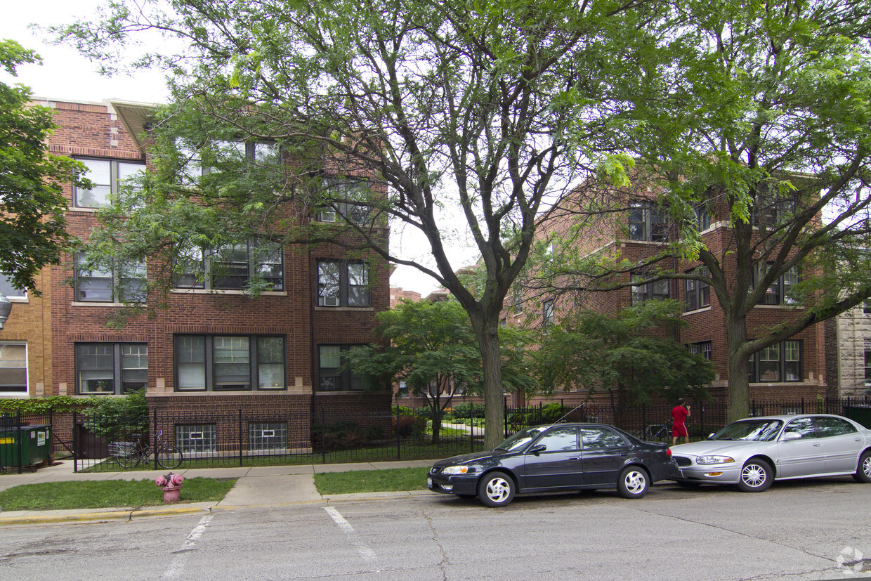 Building Photo - 1448-1454 W Argyle St