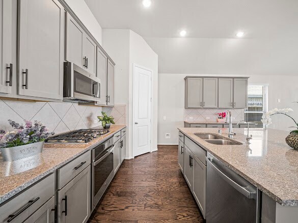 Foto del edificio - 26406 Polaris Rise Ln