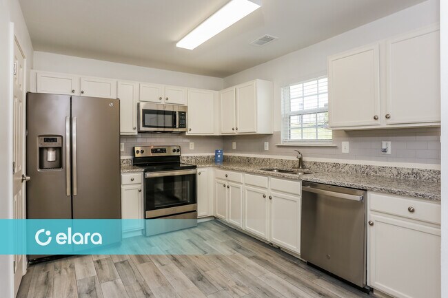 Foto del edificio - 1155 Brookstone Rd