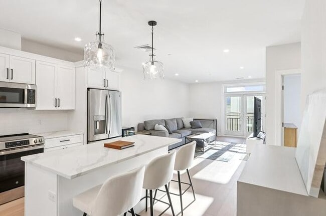 Building Photo - LERVK