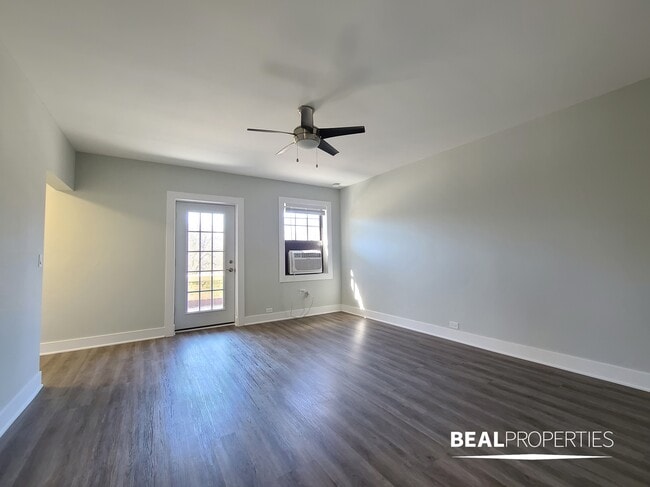 Building Photo - 730 Judson Ave