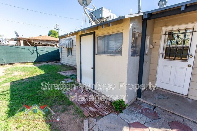 Foto del edificio - 1324 W Clarendon Ave