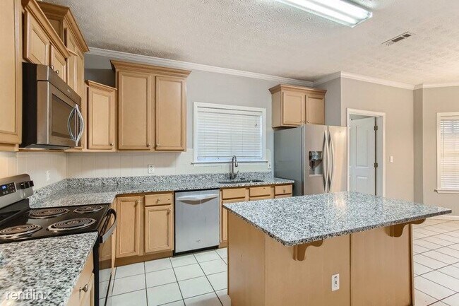 Foto del edificio - 4 br, 3.5 bath House - 85 Rock Mill Trail