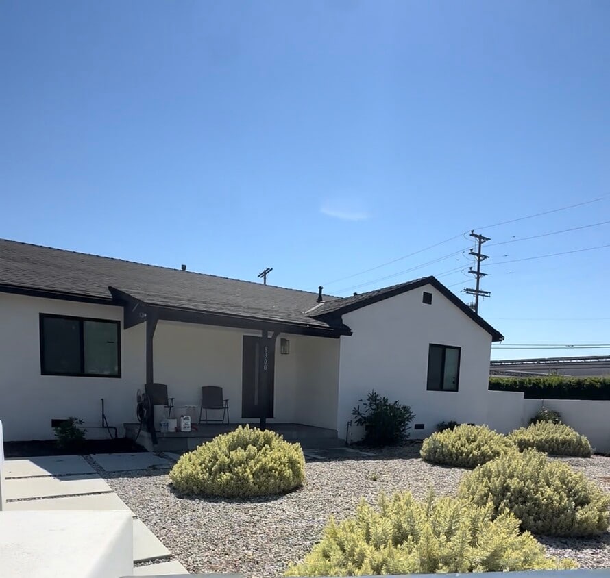 Building Photo - 8300 Densmore Ave