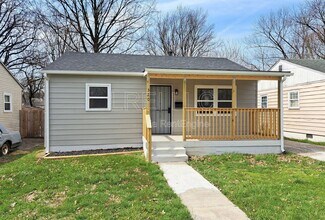 Building Photo - 320 N 36th St