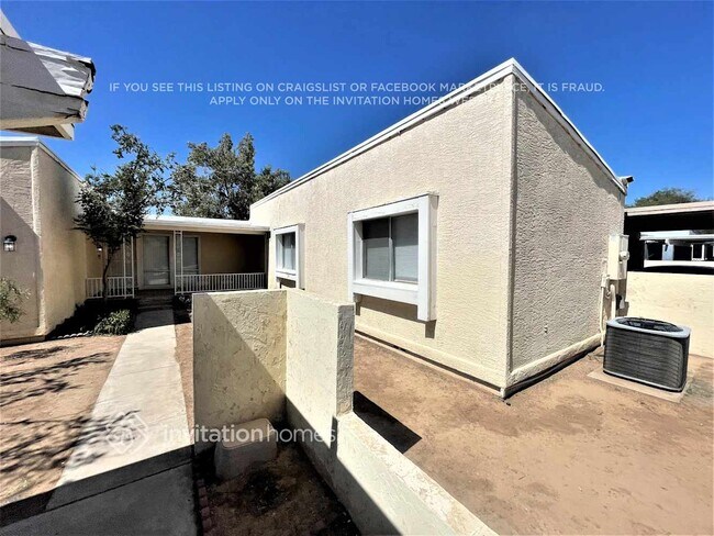 Foto del edificio - 10412 W Devonshire Ave