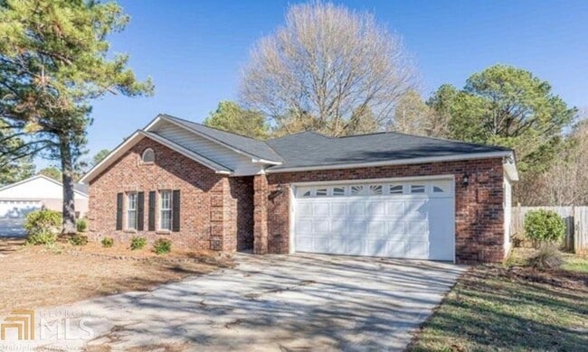 Building Photo - 126 Northeast Dr