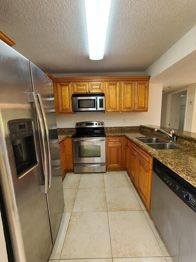 Building Photo - 1421 Windorah Way