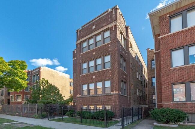 Foto del edificio - 6819 S Ridgeland Ave