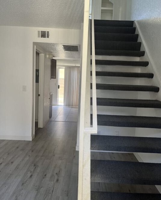 235 N Western Ave Unit 5, Santa Maria, CA 93458 Condo for Rent in Santa Maria, CA