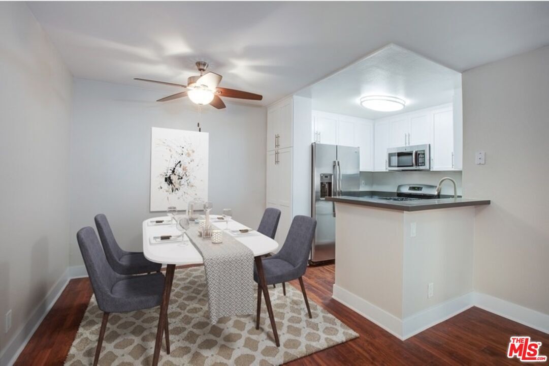 Foto principal - 5810 Las Virgenes Rd