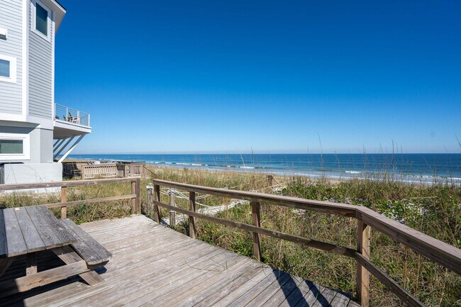 Foto del edificio - 212 Somerset Ct