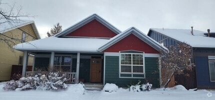 Building Photo - 3962 Bosal St