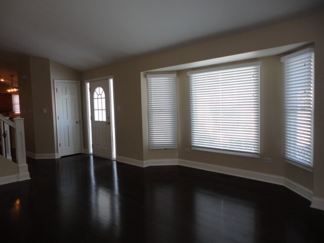 Building Photo - 1811 Mandan Village Drive