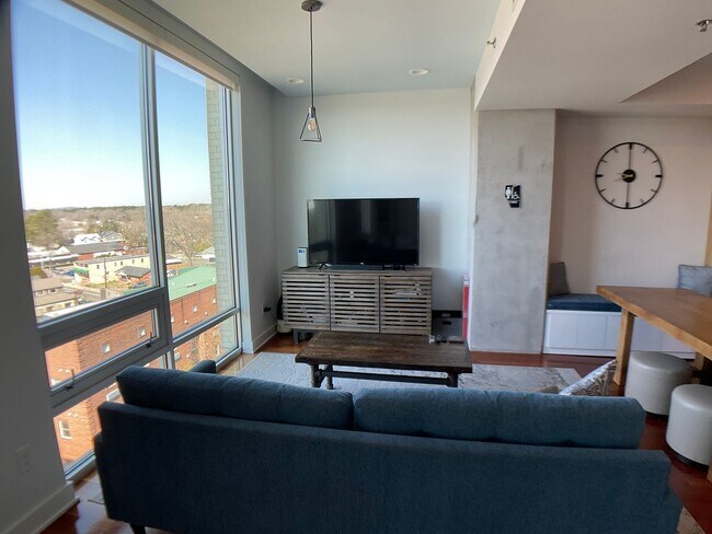 Foto del edificio - Rare Greenbridge Rental with West Facing Long Range Views!