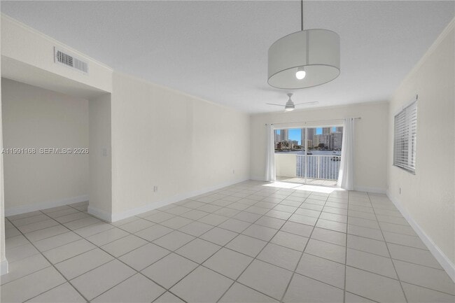 Building Photo - 462 Golden Isles Dr