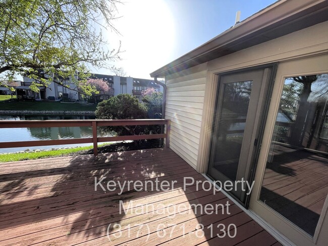 Building Photo - 9115 Sea Oats Dr