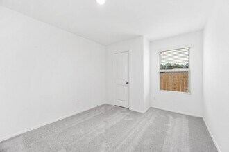 Building Photo - 535 Flower Reed Ct