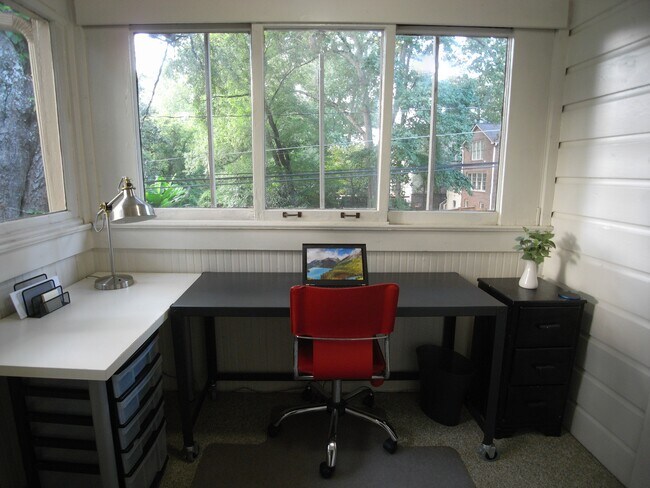 Foto del edificio - 1197 Stillwood Dr NE
