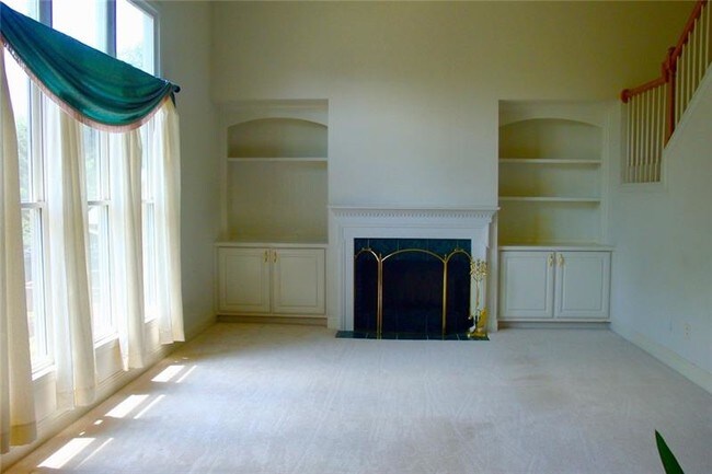 Building Photo - 3820 Colonial Trail SW