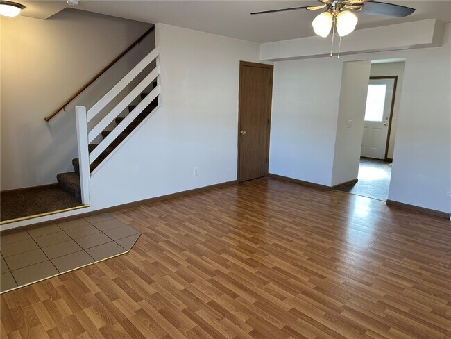 Foto del edificio - 228 Truman Ct