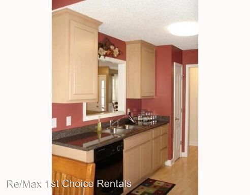 Building Photo - 404 Sir Arthur Ct
