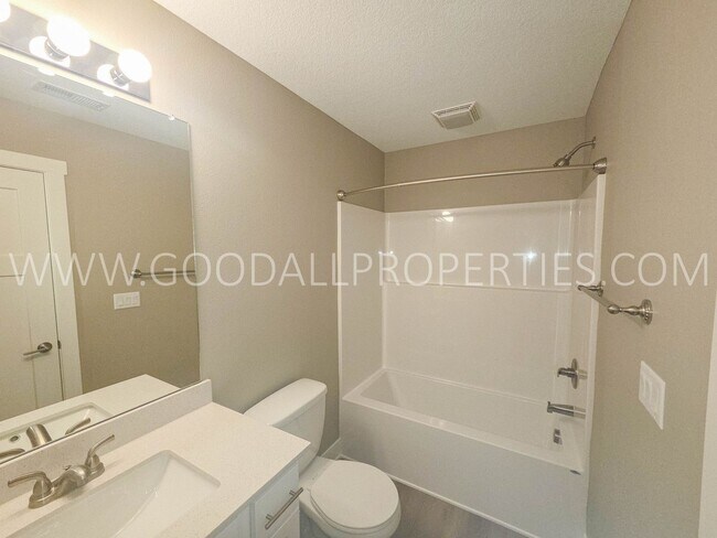 Building Photo - Newer Construction Home in Waukee 3 Bedroom 2.5 Bathrooms !!!