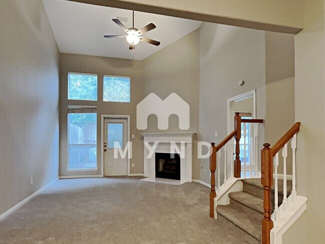 Building Photo - 2310 Summit Way Ct