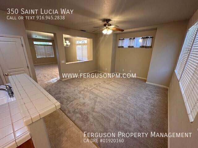 Foto del edificio - 350 St Lucia Way